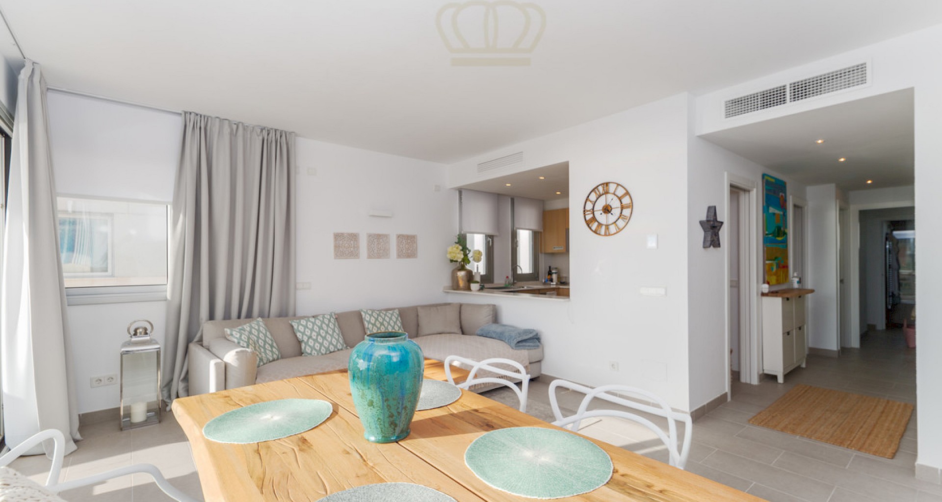 KROHN & LUEDEMANN Modernes Apartment in Camp de Mar mit Meerblick in Strandnähe 