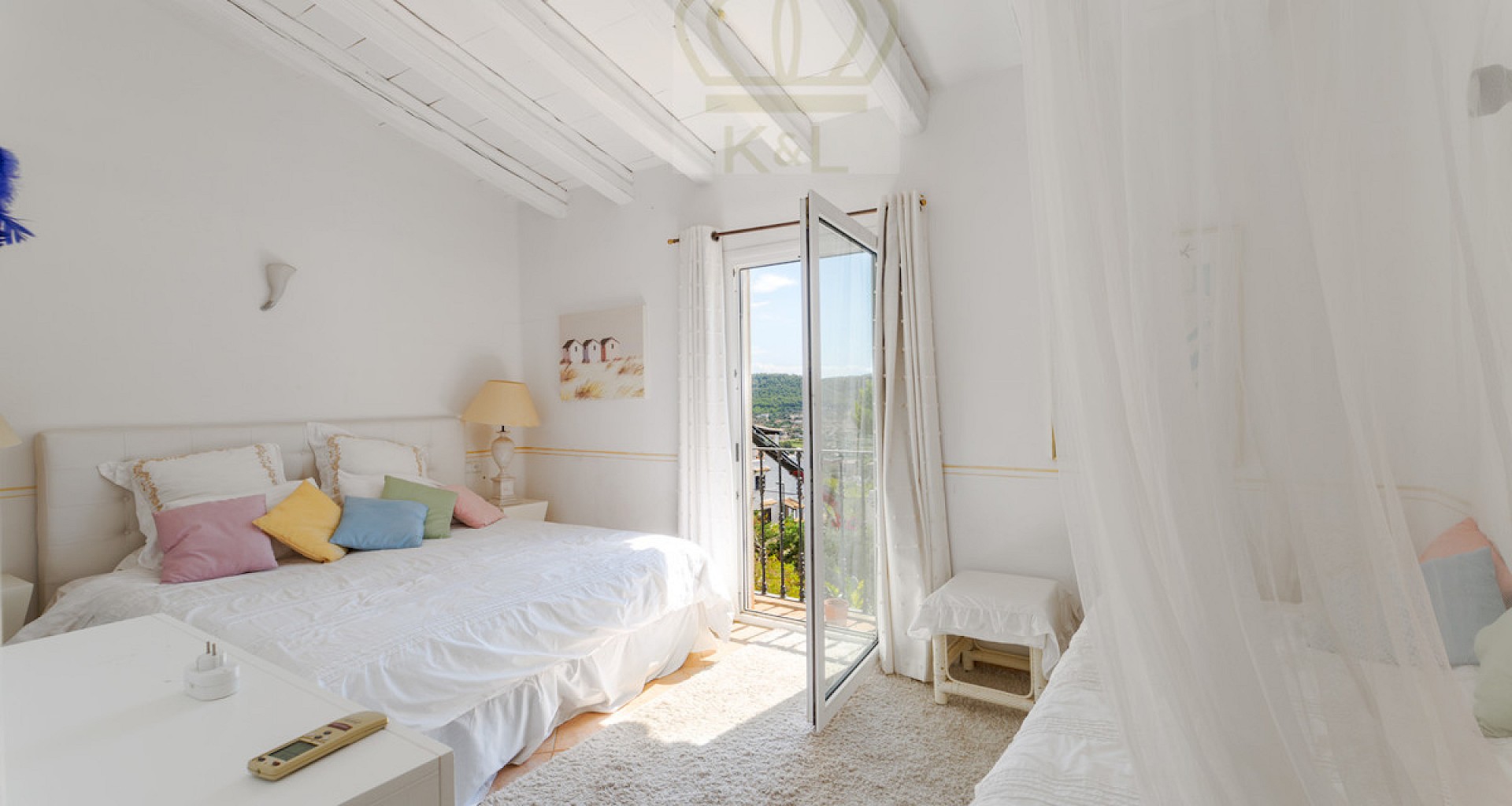KROHN & LUEDEMANN Mediterrane Villa in Port Andratx mit Vermietlizenz und viel Potenzial 3) Bedroom - guest house 1st floor