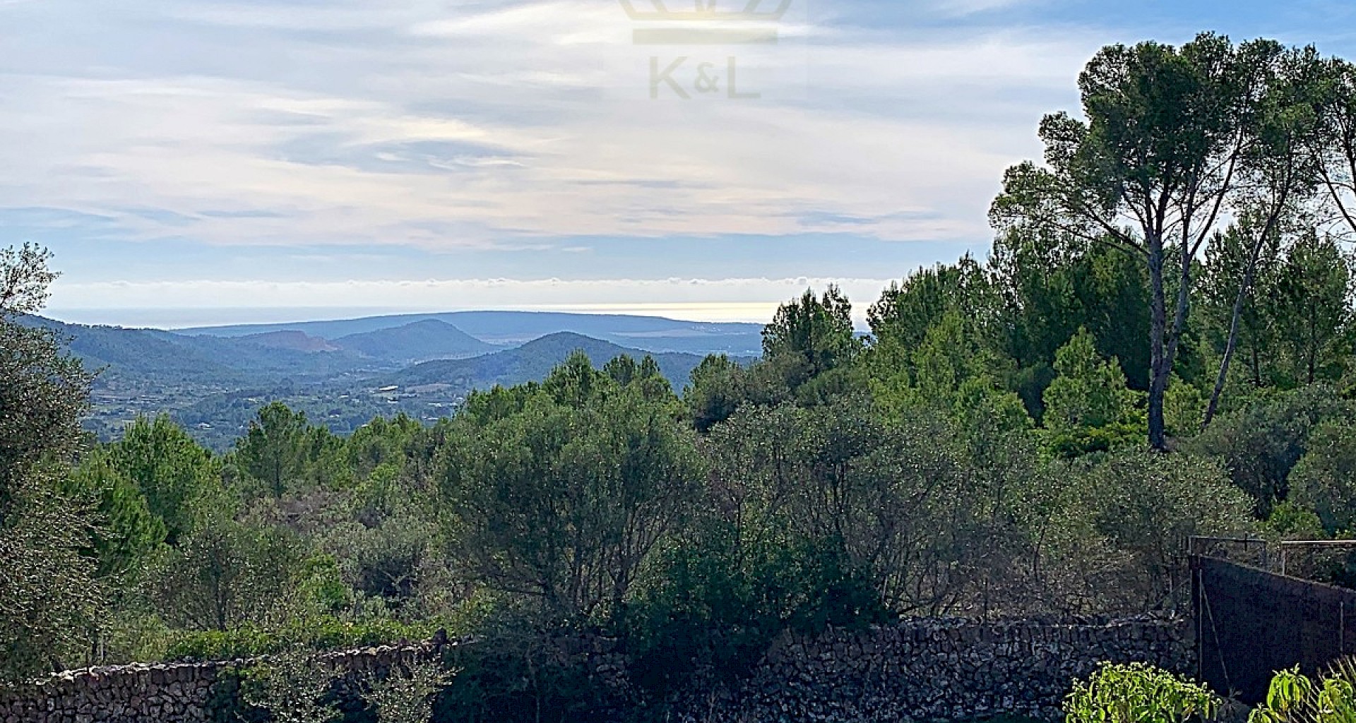 KROHN & LUEDEMANN Finca in Son Font with panoramic views for renovation in the southwest of Mallorca Son Font Finca mit Fernsicht 25