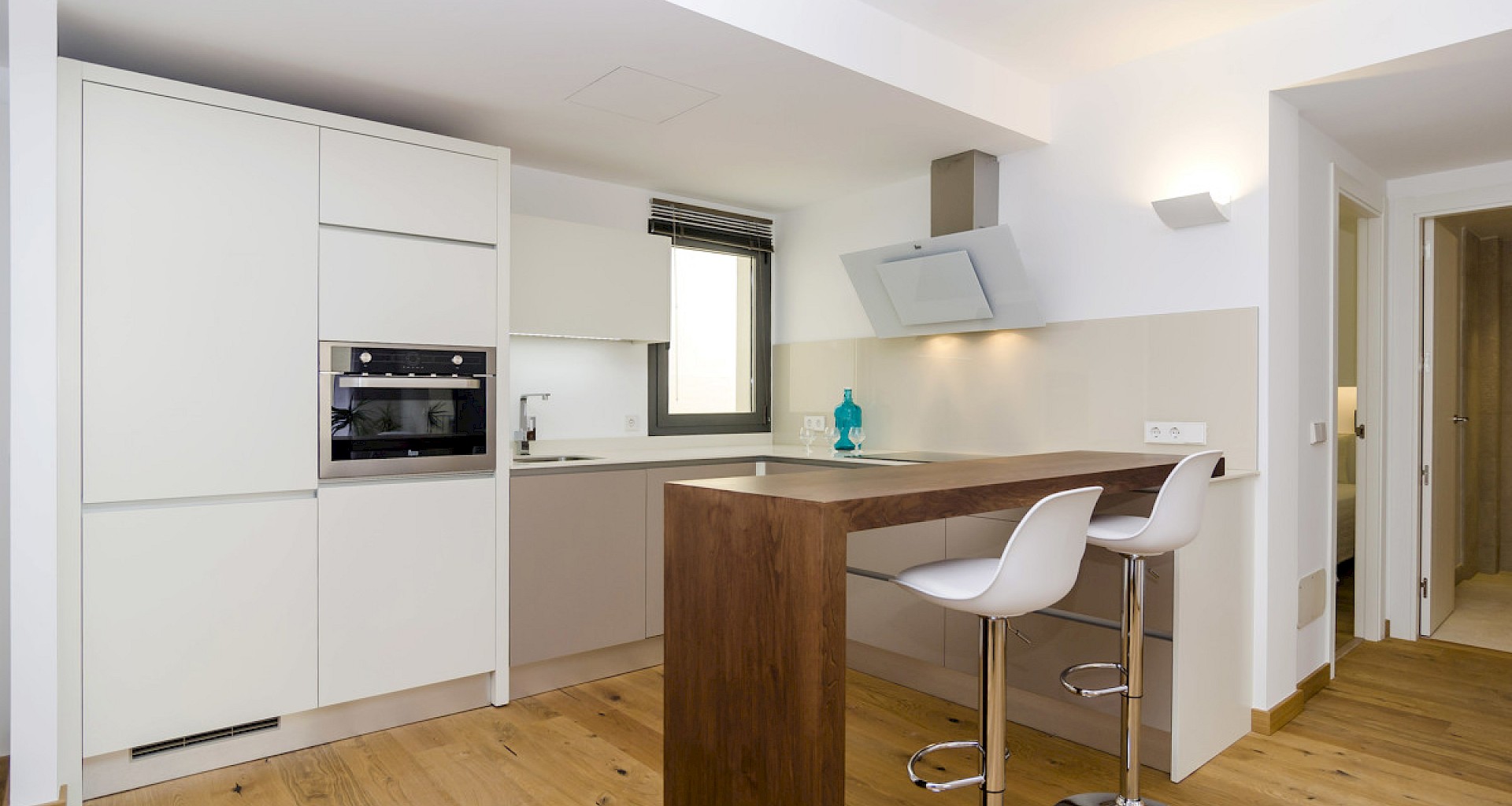KROHN & LUEDEMANN New flat in Port Andratx directly in the harbour with high quality atmosphere kitchen 1
