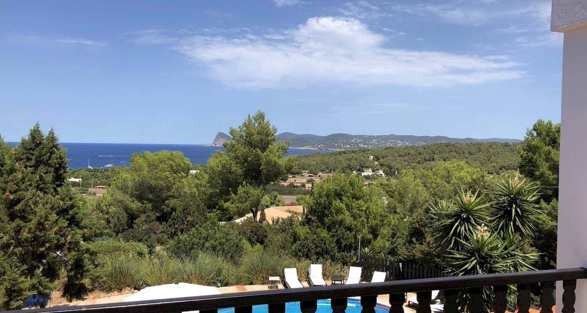 KROHN & LUEDEMANN Villa in Cala Bassa mit Ferienvermietlizenz auf Ibiza kaufen Villa Cala Bassa Ibiza 127