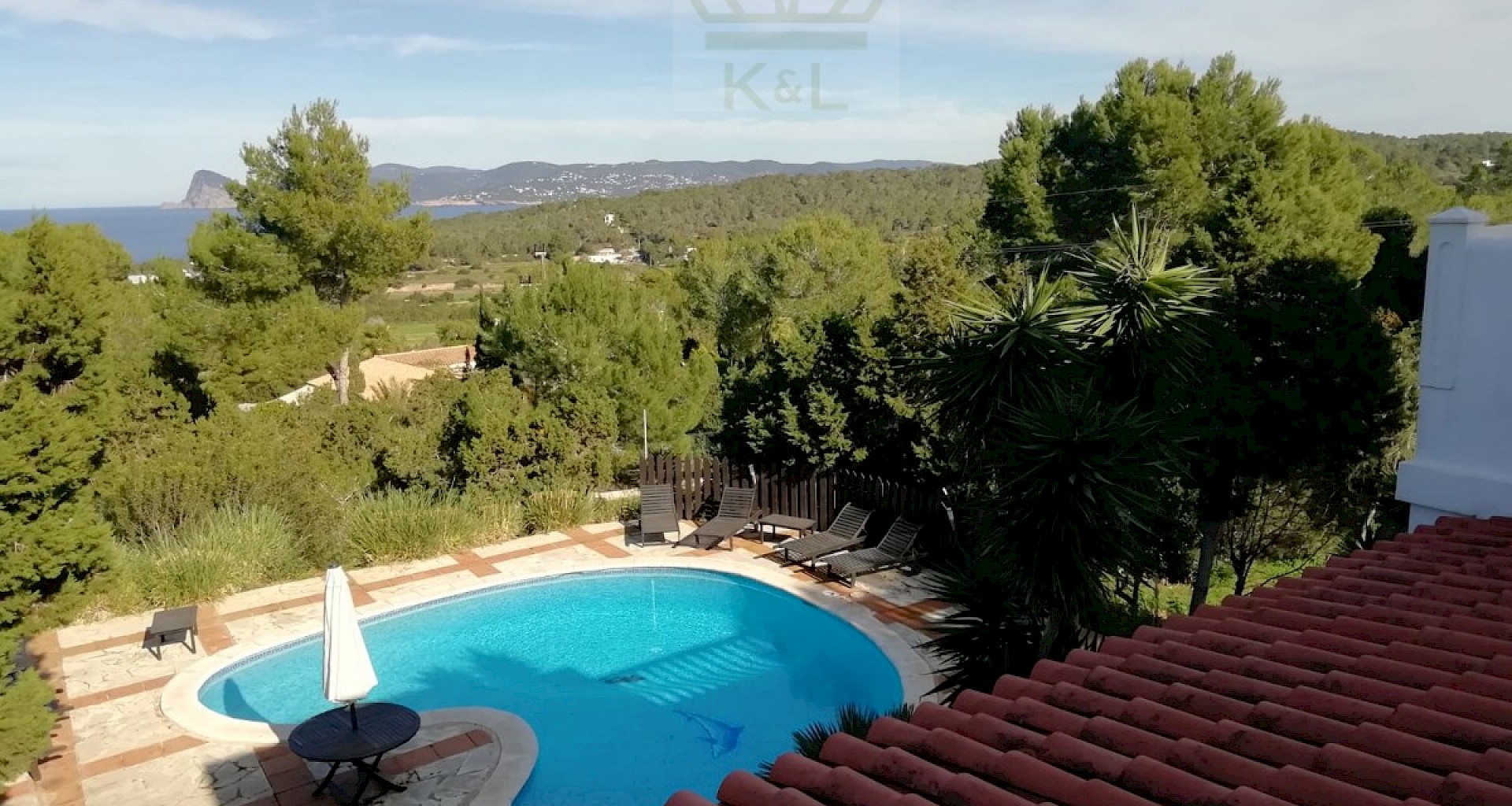 KROHN & LUEDEMANN Villa in Cala Bassa mit Ferienvermietlizenz auf Ibiza kaufen Villa Cala Bassa Ibiza 11