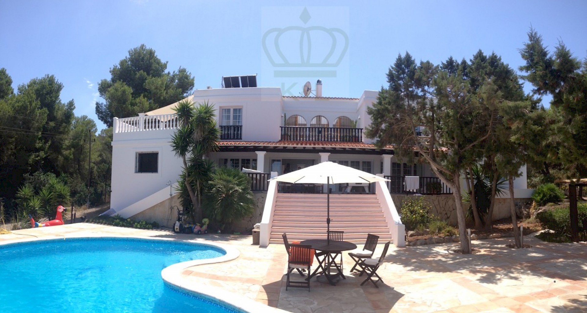 KROHN & LUEDEMANN Villa in Cala Bassa mit Ferienvermietlizenz auf Ibiza kaufen Villa Cala Bassa Ibiza 05