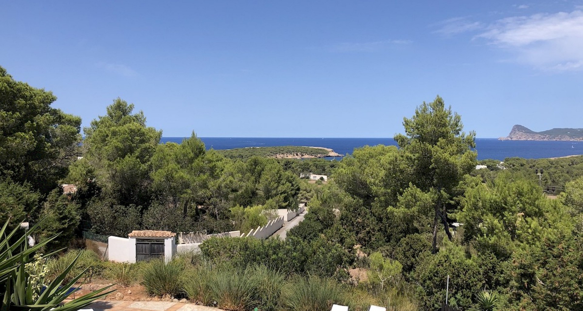 KROHN & LUEDEMANN Villa in Cala Bassa mit Ferienvermietlizenz auf Ibiza kaufen Villa Cala Bassa Ibiza 129