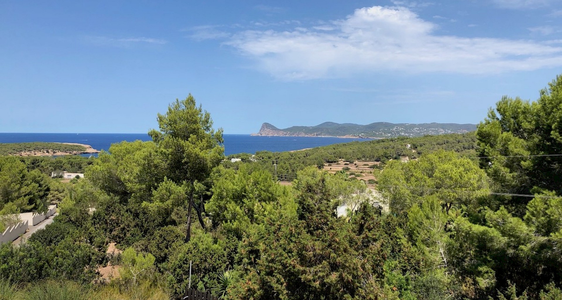 KROHN & LUEDEMANN Villa in Cala Bassa mit Ferienvermietlizenz auf Ibiza kaufen Villa Cala Bassa Ibiza 125