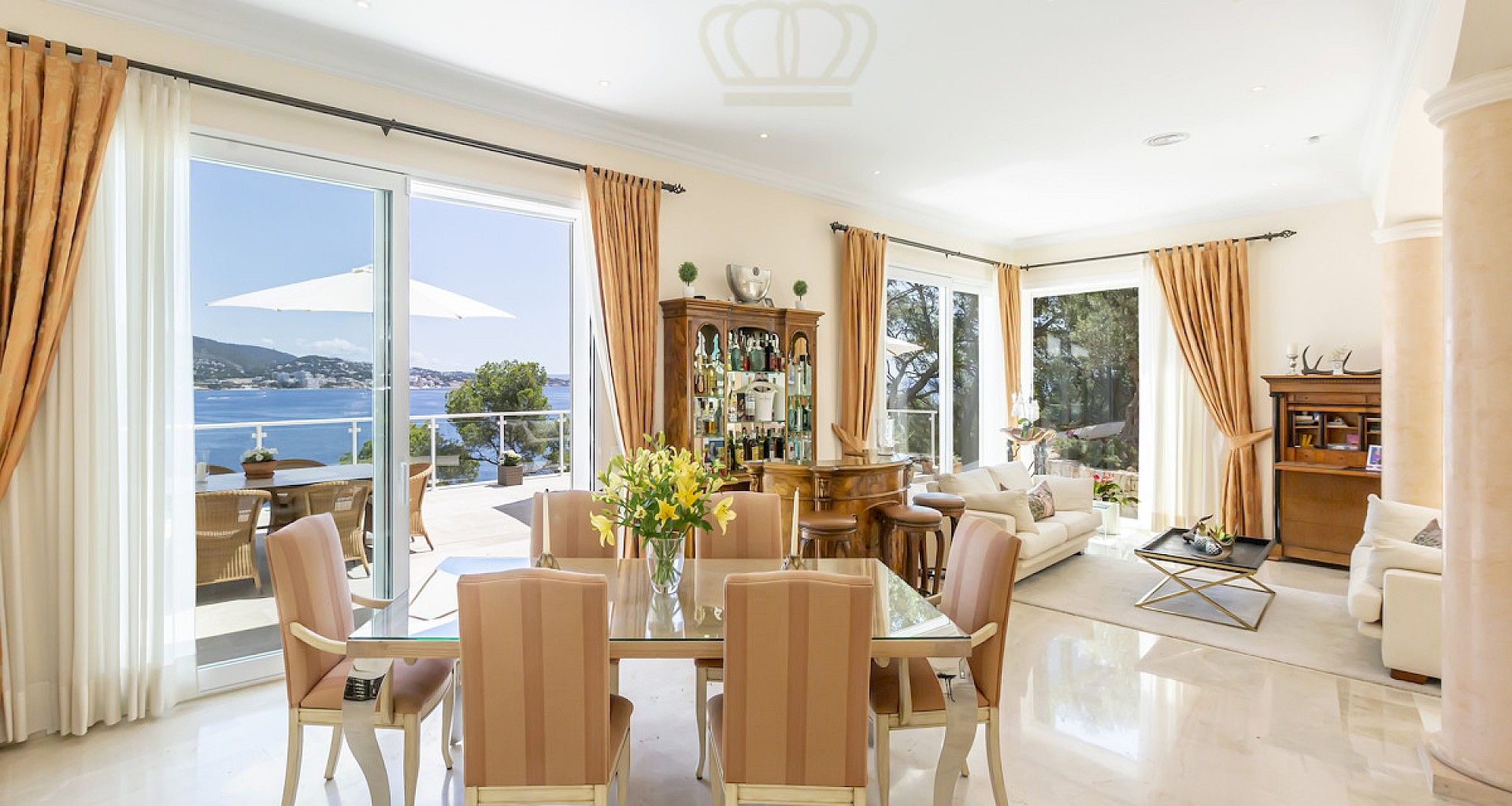 KROHN & LUEDEMANN Modern family Villa in first sea line with spectacular views and sea acces in Palmanova image00019