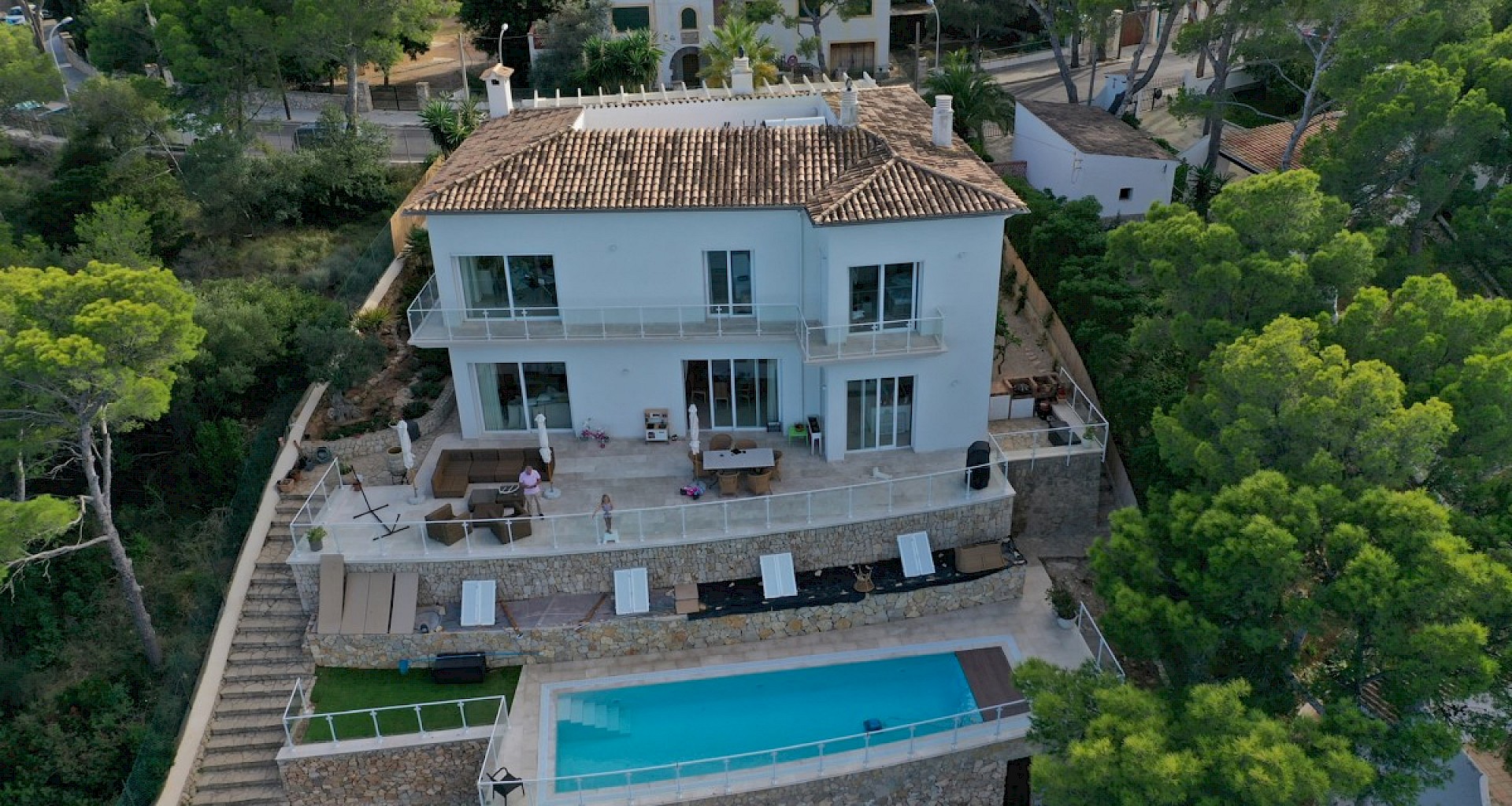 KROHN & LUEDEMANN Modernisierte Villa in erster Meereslinie im Südwesten Mallorcas mit eigenem Meerzugang image00291