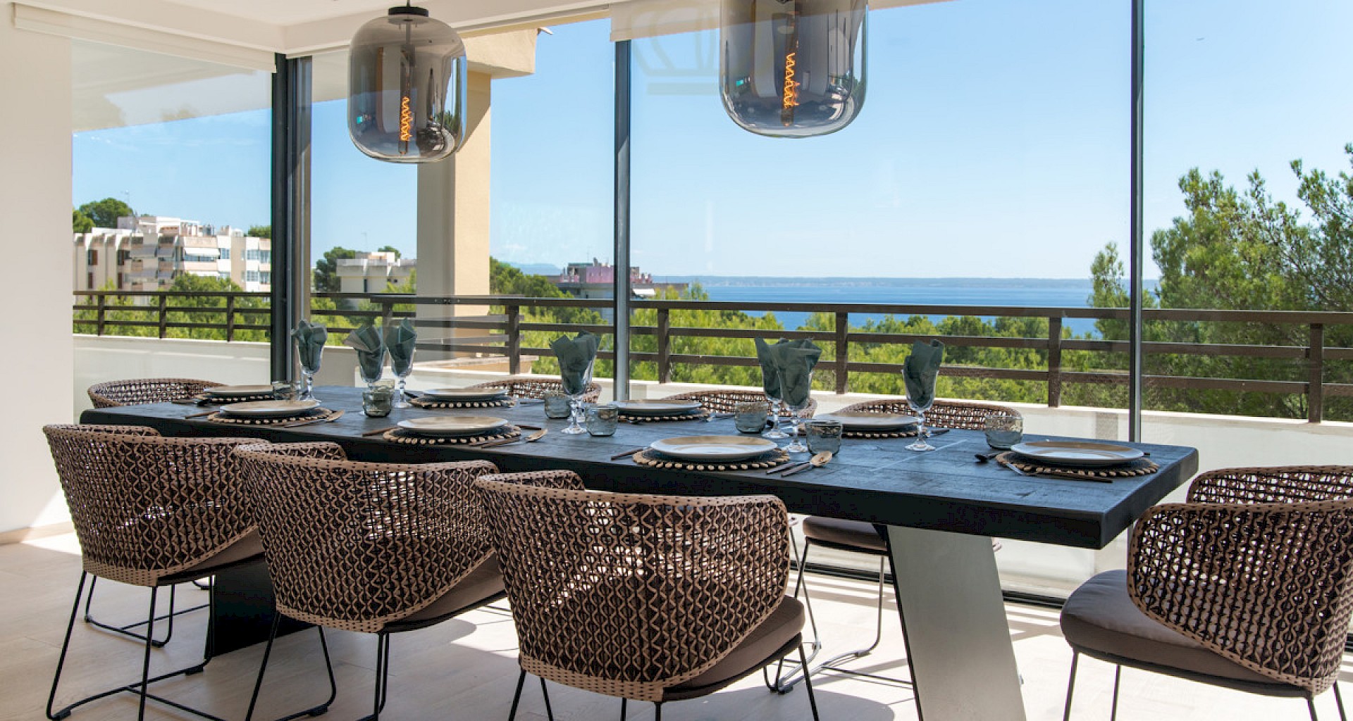 KROHN & LUEDEMANN Unique penthouse in Cas Catala with sea view and private pool PENTHOUSE