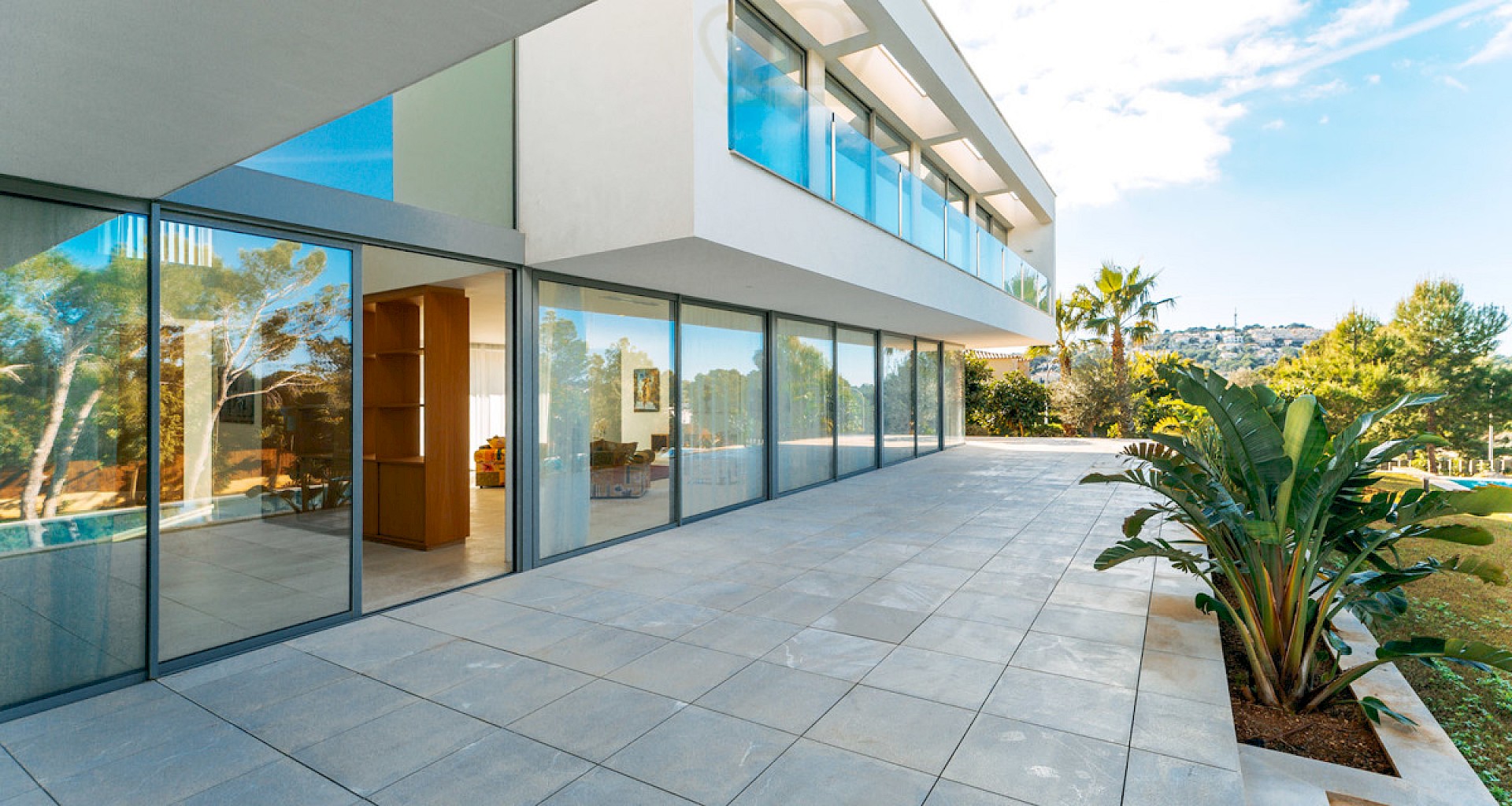 KROHN & LUEDEMANN Modern luxury new build villa in Santa Ponsa in sought after location with sea view Moderne Luxus Villa in Santa Ponsa 28