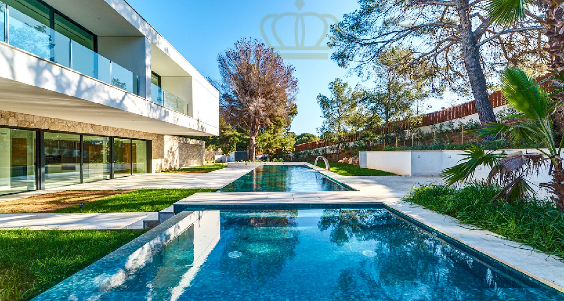 KROHN & LUEDEMANN Moderna e impactante villa nueva en Santa Ponsa con piscina y jardín Moderne Neubauvilla Santa Ponsa 35
