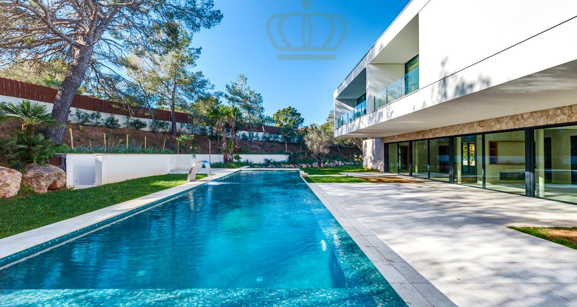 KROHN & LUEDEMANN Moderna e impactante villa nueva en Santa Ponsa con piscina y jardín Moderne Neubauvilla Santa Ponsa 39