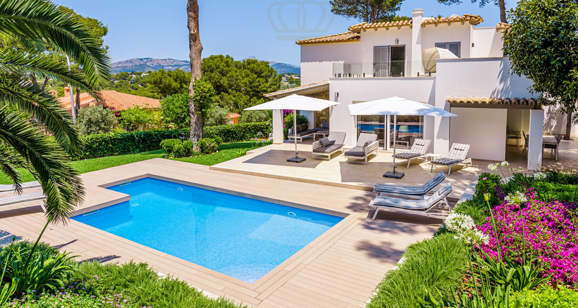 KROHN & LUEDEMANN Luxury family villa in Santa Ponsa with pool and garden Villa in Santa Ponsa mit Pool und Garten 29