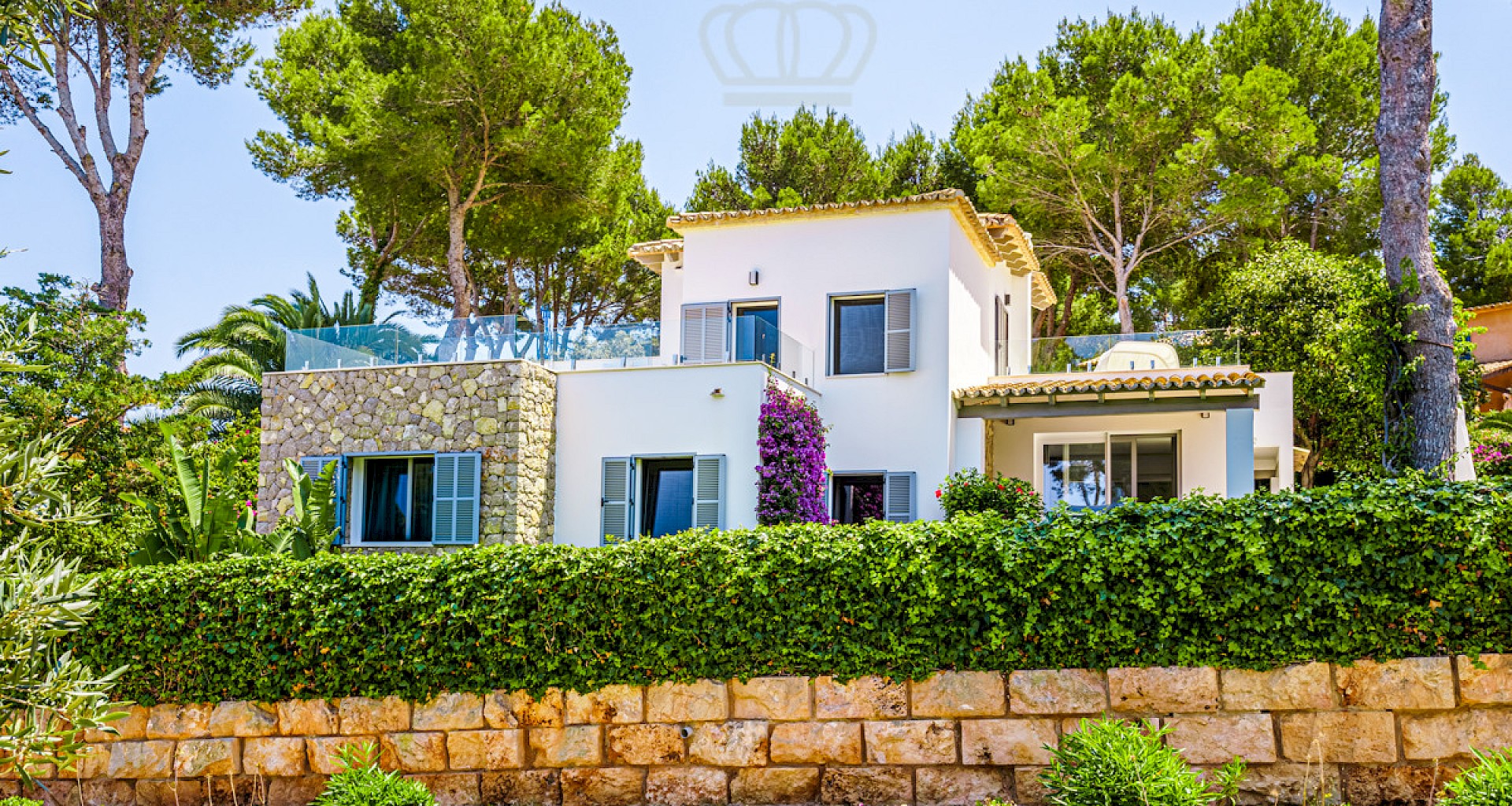 KROHN & LUEDEMANN Luxury family villa in Santa Ponsa with pool and garden Villa in Santa Ponsa mit Pool und Garten 32