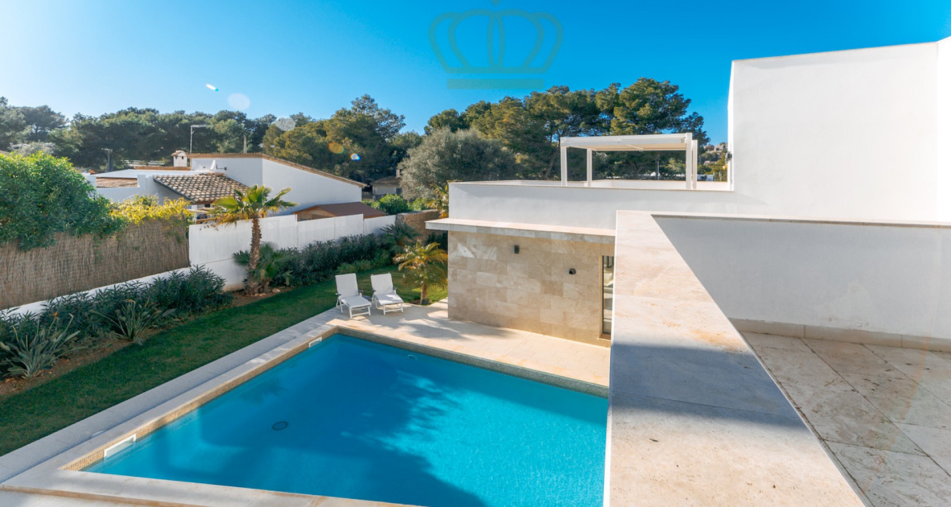 KROHN & LUEDEMANN Large modern villa in Santa Ponsa with pool for sale Grosse Villa in Santa Ponsa 31