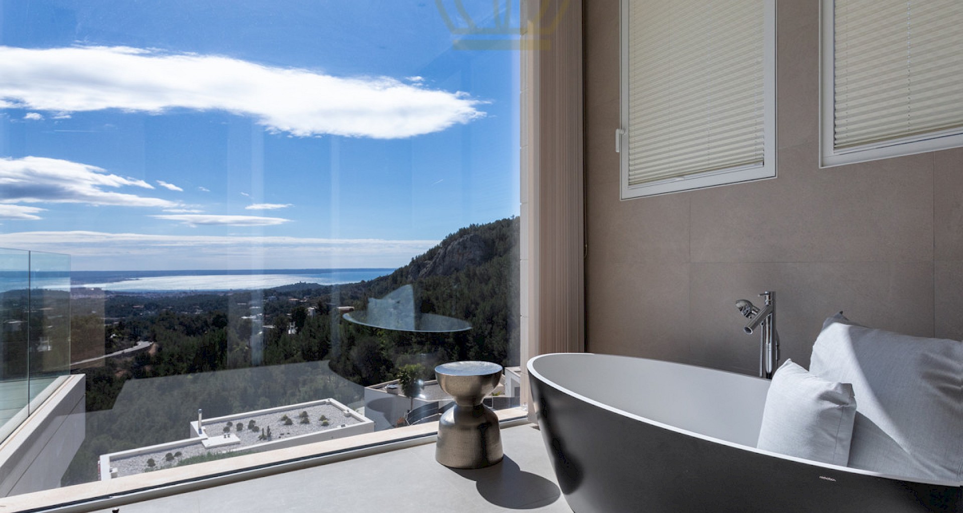 KROHN & LUEDEMANN Moderna villa de lujo con vistas al mar en una ubicación privilegiada de Son Vida, Mallorca 