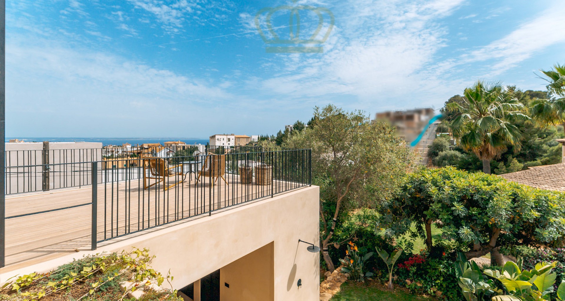 KROHN & LUEDEMANN Charmante Neubauvilla in Genova mit Pool und Garten kaufen 