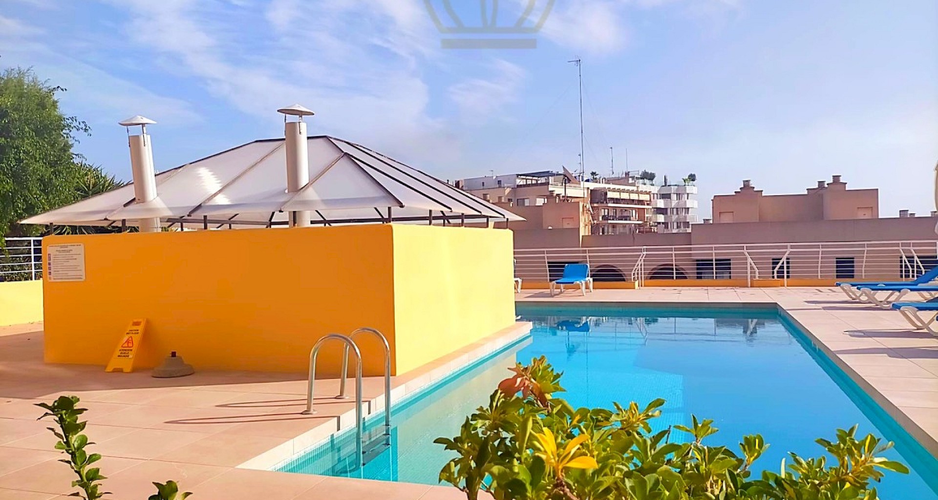KROHN & LUEDEMANN Renovated appartment in Palma, El Terreno with harbour view and community pool. 