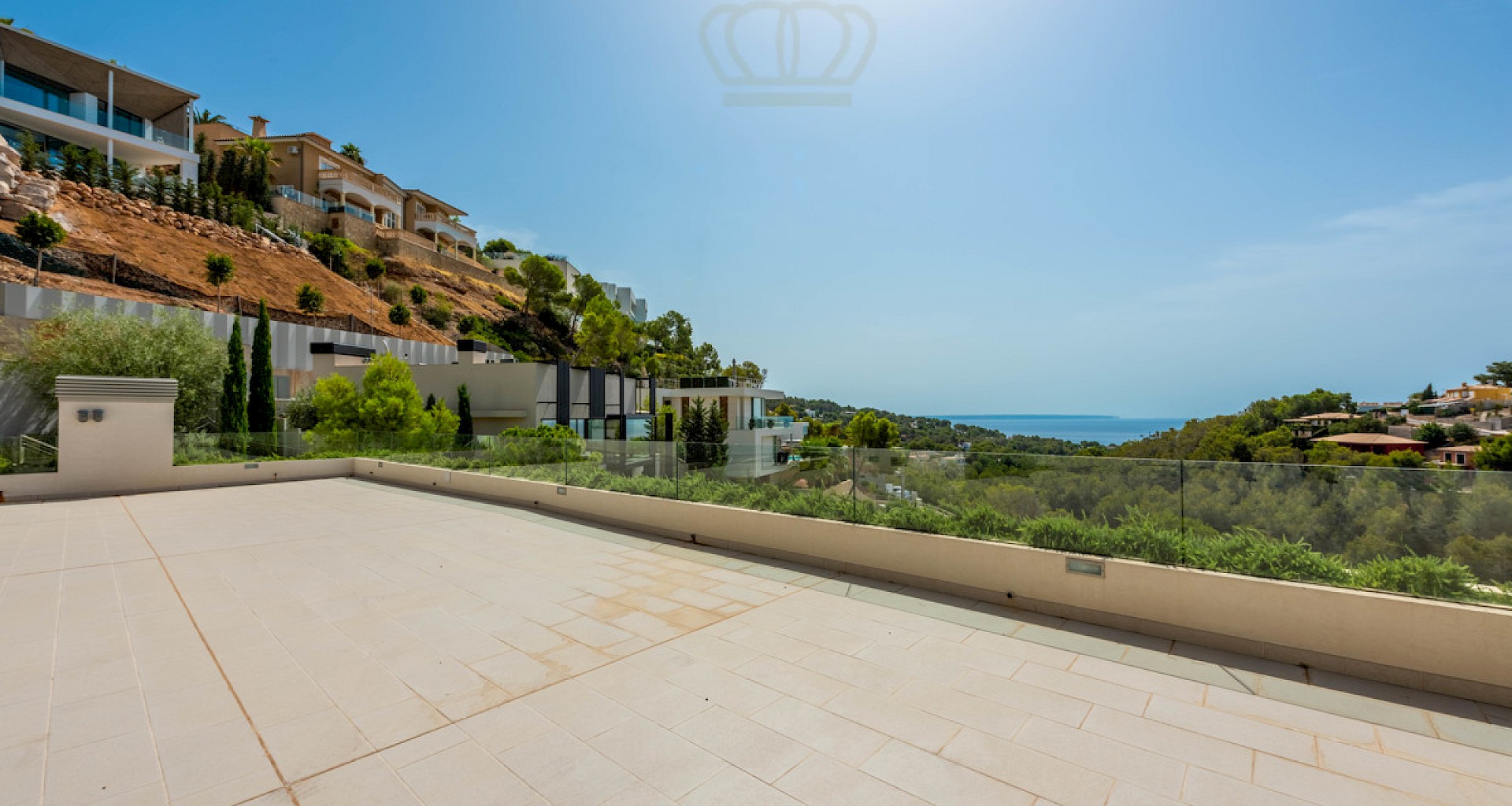 KROHN & LUEDEMANN Moderne Luxus Villa in Costa d'en Blanes mit Meerblick im Südwesten von Mallorca 