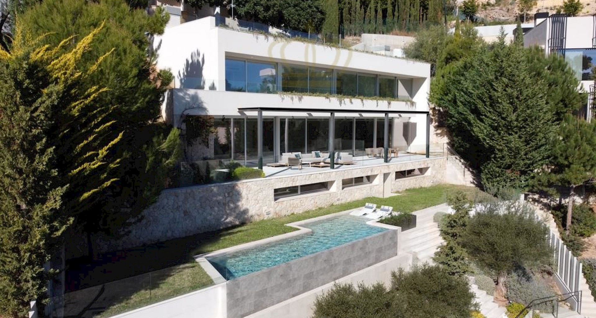 KROHN & LUEDEMANN Modern luxury villa in Costa d'en Blanes with sea view in the southwest of Mallorca 