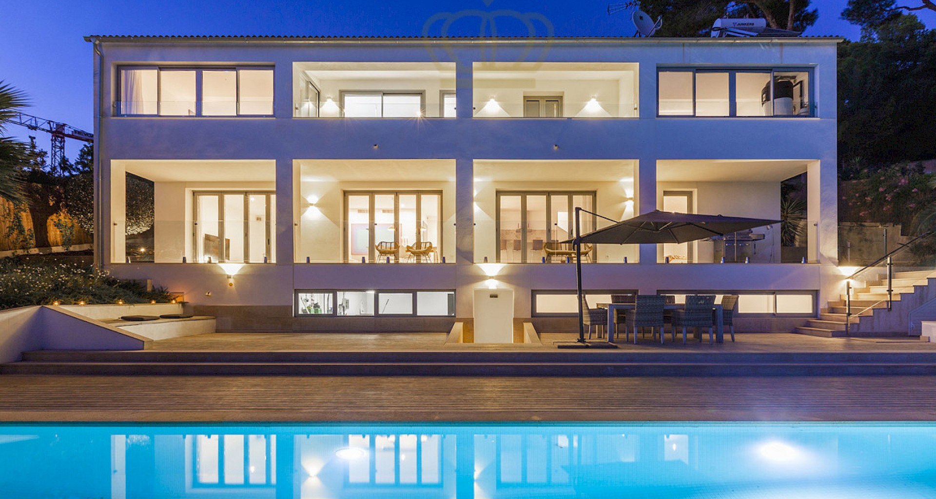 KROHN & LUEDEMANN Moderna villa familiar en Costa den Blanes con vistas al mar Villa Costa Den Blanes