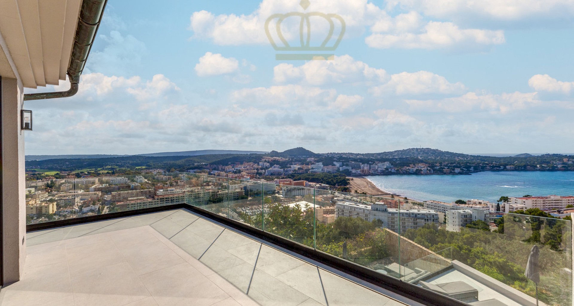 KROHN & LUEDEMANN Excepcional villa en Santa Ponsa con vistas panorámicas al mar en venta Luxus Villa in Santa Ponsa 30
