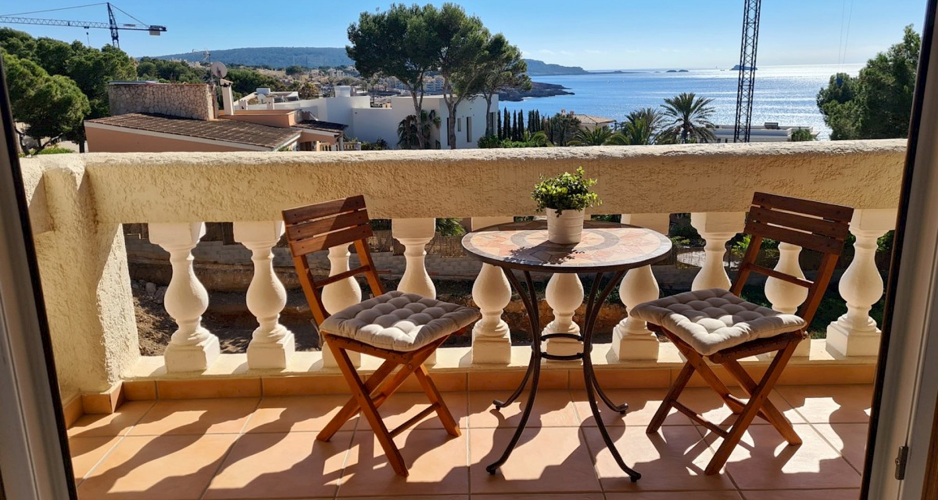 KROHN & LUEDEMANN Beautiful penthouse in Santa Ponsa with sea view to the Malgrats Islands 