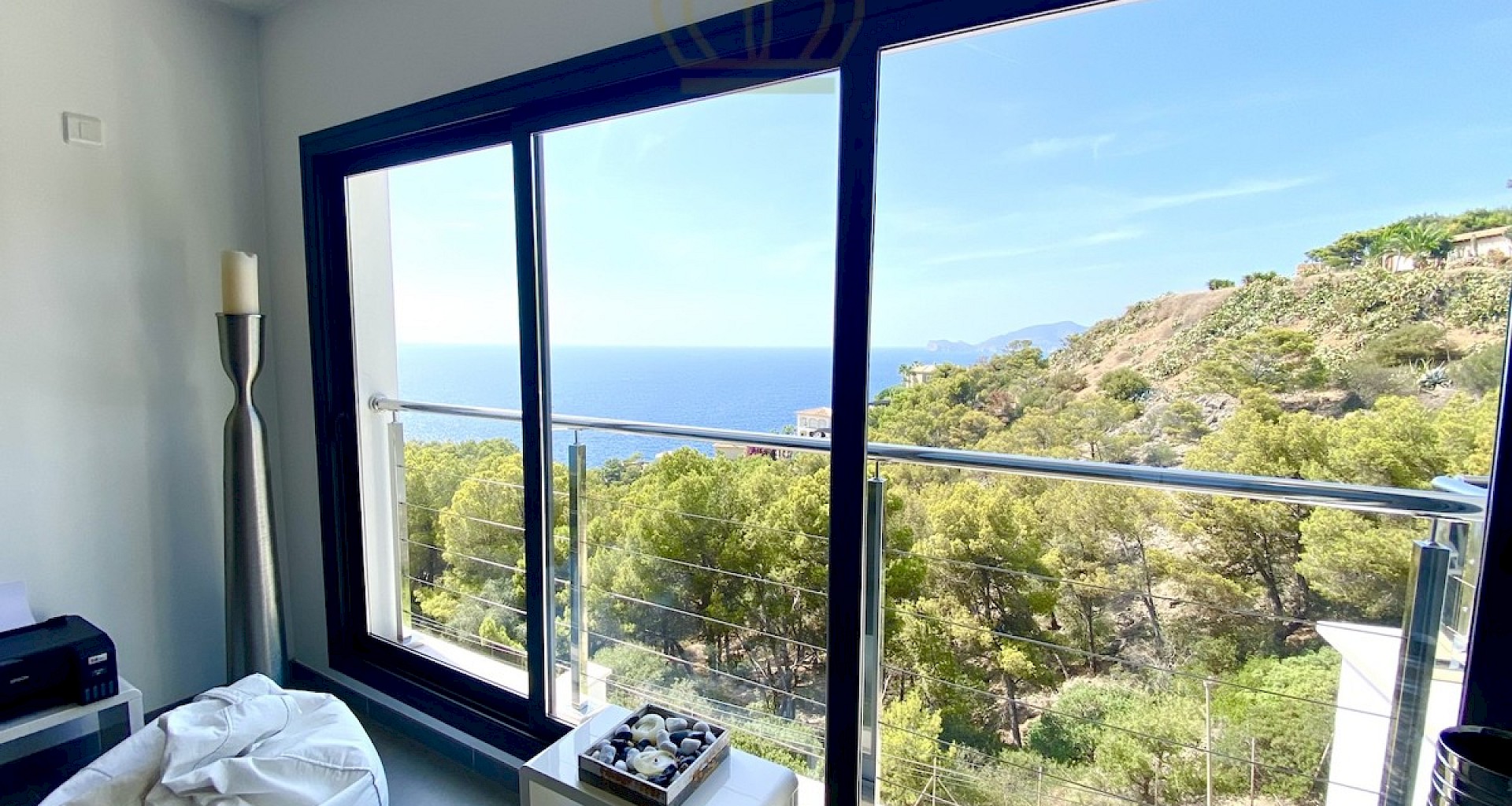 KROHN & LUEDEMANN Port Andratx apartment on La Mola with outstanding sea views 