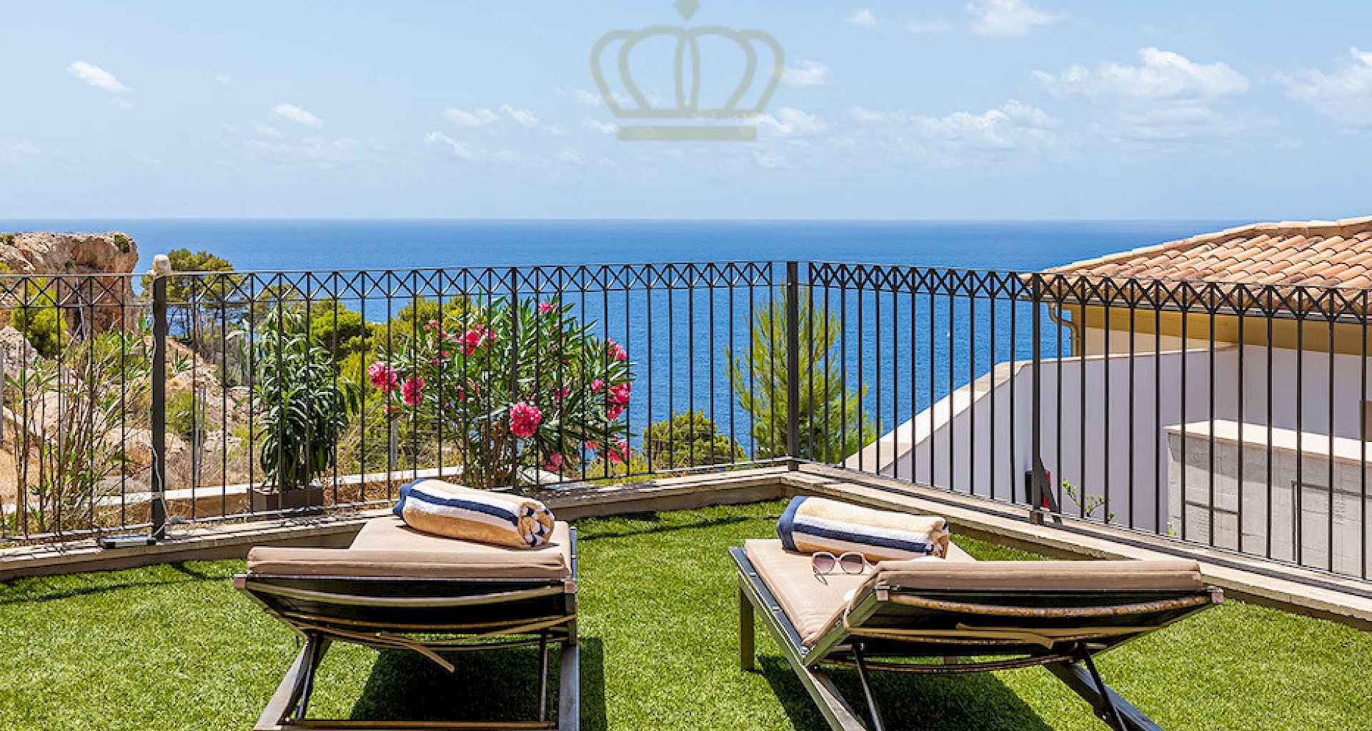 KROHN & LUEDEMANN Attractive luxury garden apartment in Port d' Andratx with sea view 