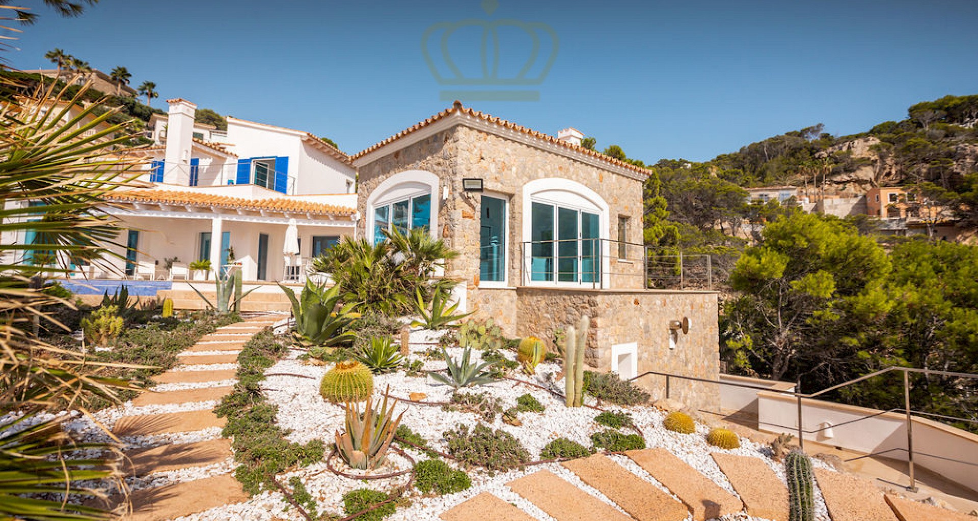KROHN & LUEDEMANN Villa de lujo con impresionantes vistas al mar en Port Andratx - La Mola Frontansicht