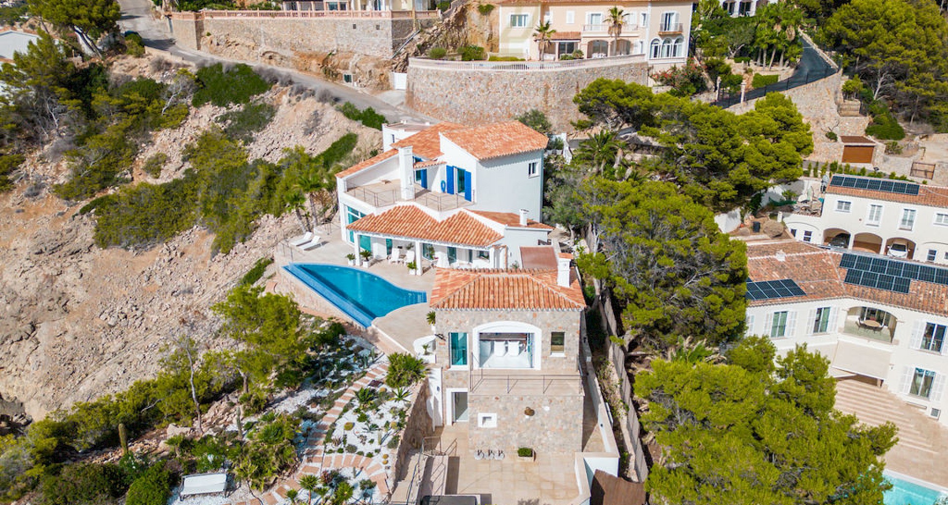 KROHN & LUEDEMANN Villa de lujo con impresionantes vistas al mar en Port Andratx - La Mola Bestlage