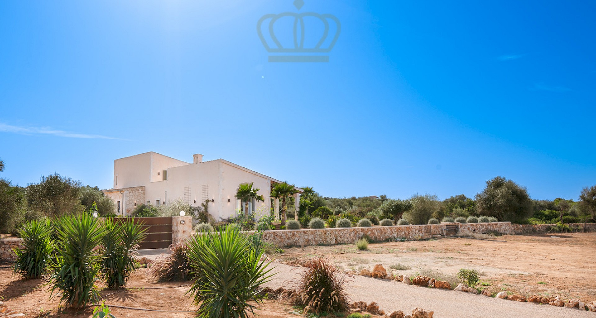 KROHN & LUEDEMANN Finca moderna en gran ubicación en Ses Salines Mallorca con piscina en gran paisaje ROMERO_web.25