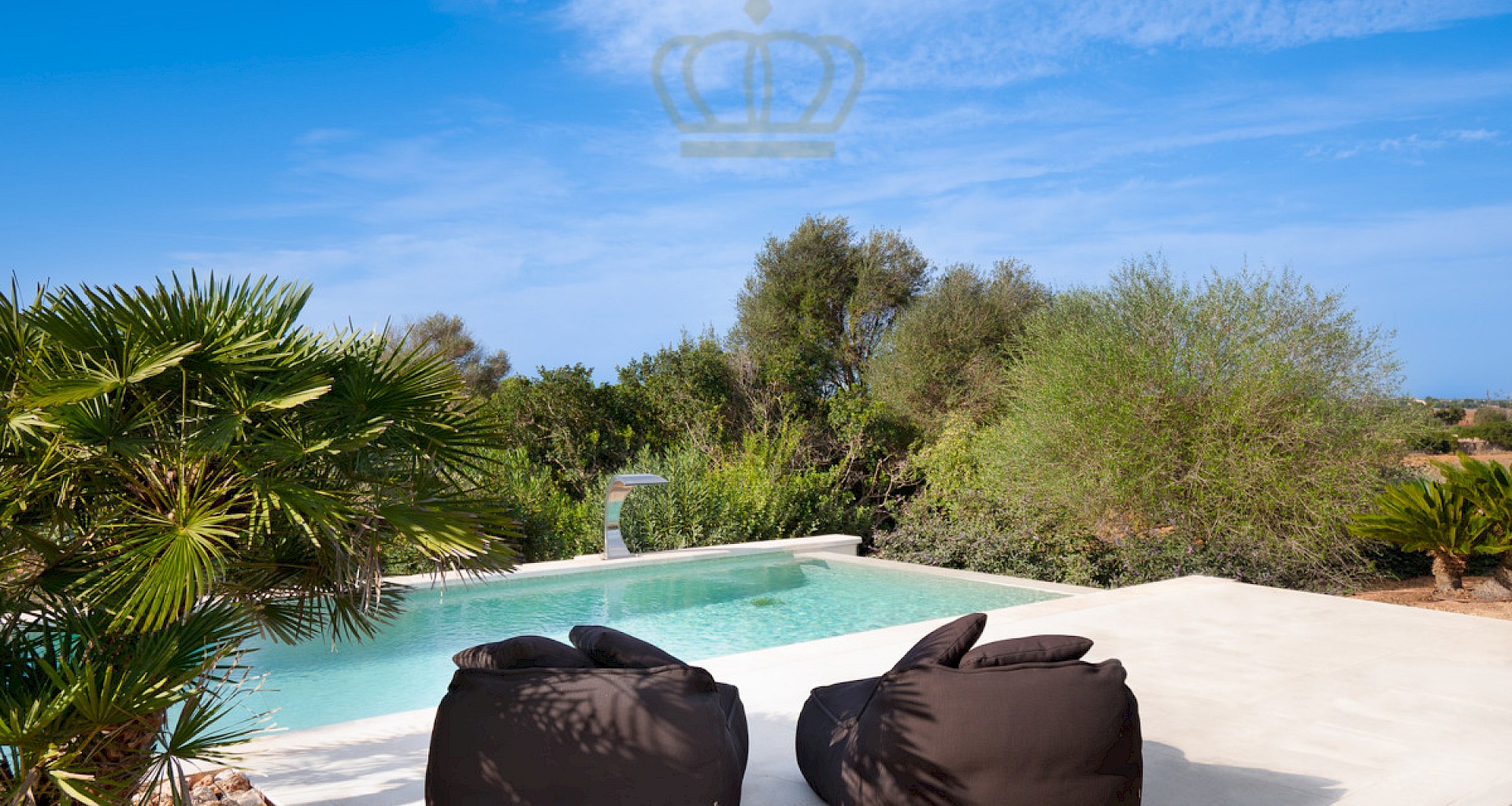 KROHN & LUEDEMANN Modern finca in great location in Ses Salines Mallorca with pool in great landscape 