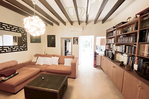Cosy townhouse in Santa Eugenia with garden in a quiet location