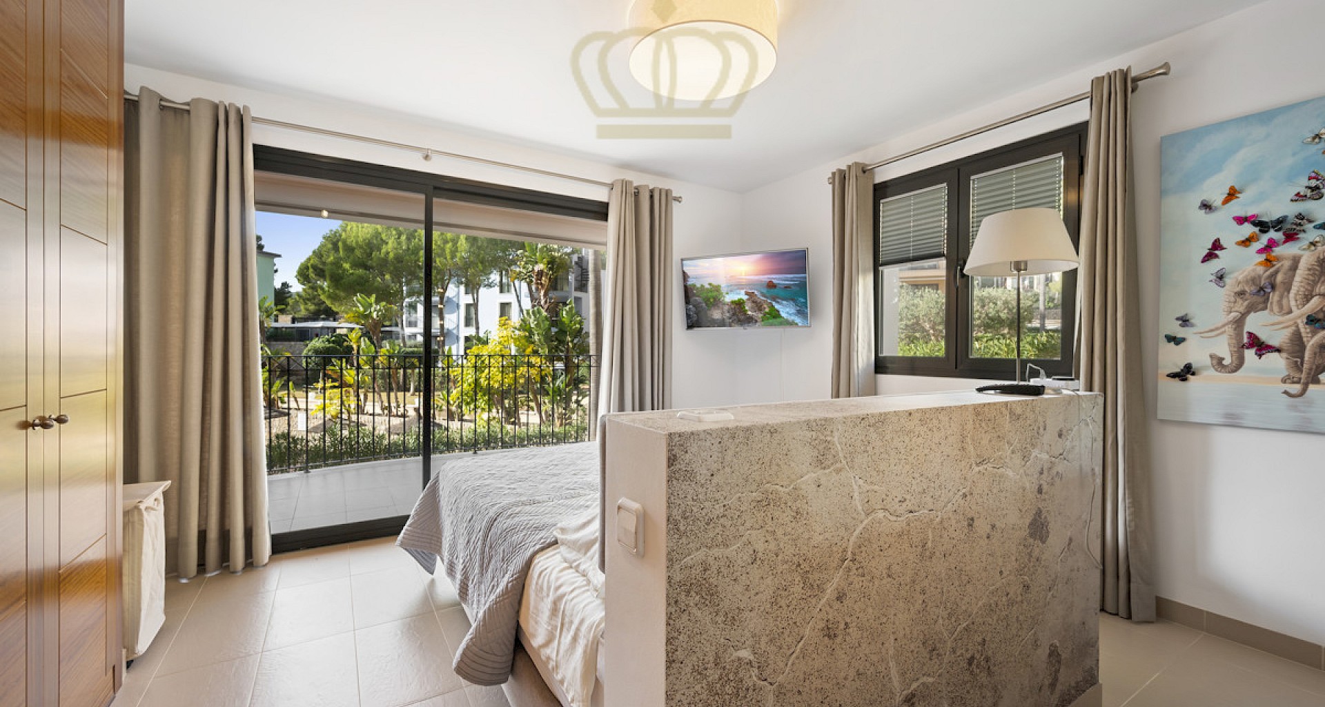 KROHN & LUEDEMANN Designer  apartment in luxury complex in Camp de Mar 
