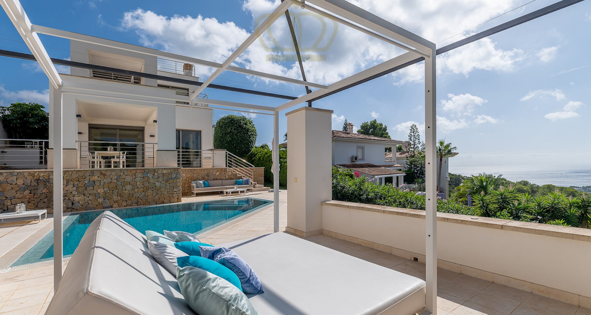 KROHN & LUEDEMANN Villa avec vue fantastique sur la mer à Costa d'en Blanes Majorque 