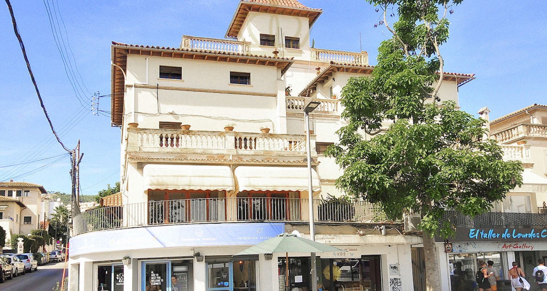 KROHN & LUEDEMANN Classic villa in San Augustin as an investment property 