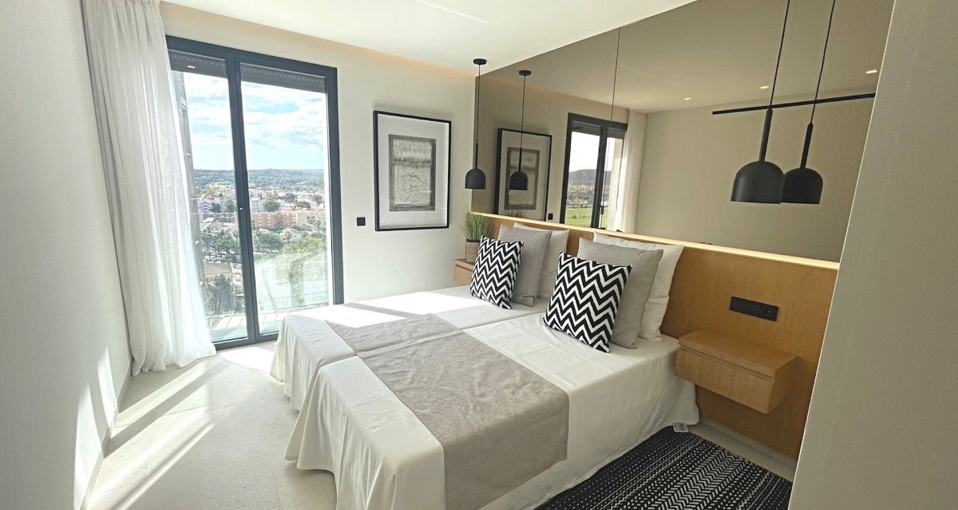 KROHN & LUEDEMANN Neubau Luxus Apartment in Santa Ponsa in bester Lage mit schönen Blicken in die Landschaft 